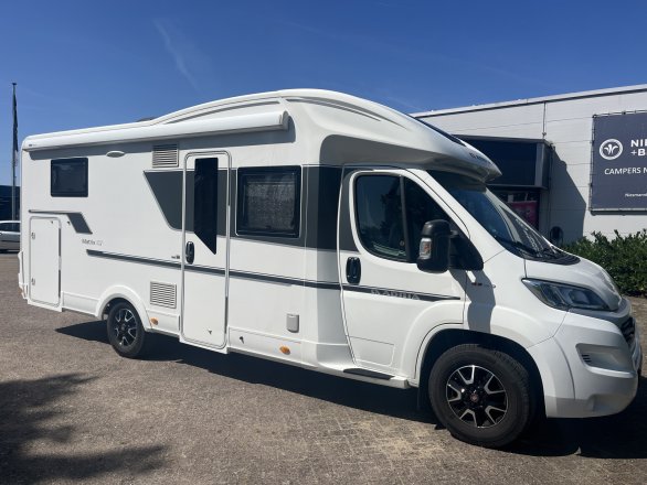 Adria MATRIX 670DL plus in zeer Nette staat