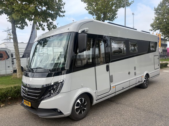 Niesmann+Bischoff Arto 77E 180pk Aut Airco Omvormer Geen hefbed